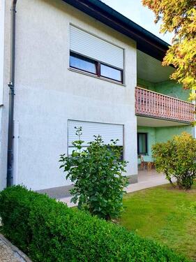 Foto - Doppelhaushälfte mit Garten & Ideenpotenzial – provisionsfrei!