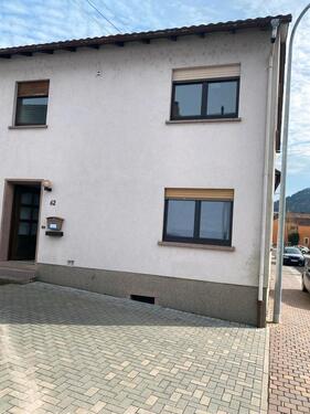 Foto - 4 Zimmer Wohnung in einem Zweifamilienhaus in Faulbach
