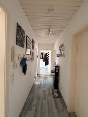 Foto - 3 Raum Wohnung mit Küche - 550,00&nbsp;EUR Kaltmiete, ca.&nbsp; 60,00&nbsp;m&sup2;