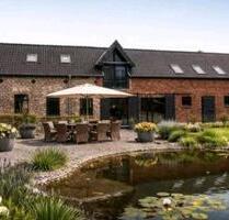 Exklusives Anwesen 2 Familien - 798.000,00&nbsp;EUR Kaufpreis, ca.&nbsp; 370,00&nbsp;m&sup2; in Duisburg (PLZ: 47239) Rheinhausen