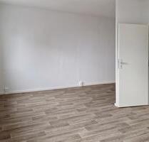 Renovierte Familienwohnung mit Wohlfühlfaktor – Mietstart ab 15.02.2026 ! - Halle (Saale) Halle-Neustadt