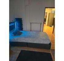 zwri zimmer zu mitten - 2.500,00&nbsp;EUR Kaltmiete, ca.&nbsp; 58,00&nbsp;m&sup2; in Hilden (PLZ: 40723) Forstbach