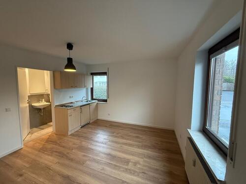 Foto - 20m² Büro mit Küchenzeile und WC in Bi-Babenhausen