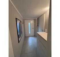 Souterrainwohnung (40qm) mit separatem Eingang 750€ WARM - Düsseldorf Stadtbezirk 8