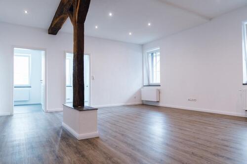 Foto - Sanierte 3 Zimmer Wohnung - 900,00&nbsp;EUR Kaltmiete, ca.&nbsp; 75,00&nbsp;m&sup2;