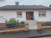 Foto - Einfamilienhaus mit Einliegerwohnung in Marburg-Cappel