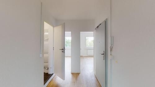 Foto - vollsanierte 3 Raum Wohnung mit Aufzug