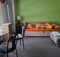 kleinen Bungalow - 35,00&nbsp;EUR Kaltmiete, ca.&nbsp; 20,00&nbsp;m&sup2; in Klingenthal (PLZ: 08248)