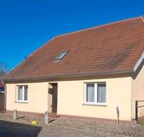Haus mit Grundstück zu verkaufen - Garz/Rügen