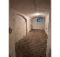 11 qm Lagerkeller, Lagerraum - 10,00 EUR Kaltmiete, in Leipzig (PLZ: 04177) Altwest
