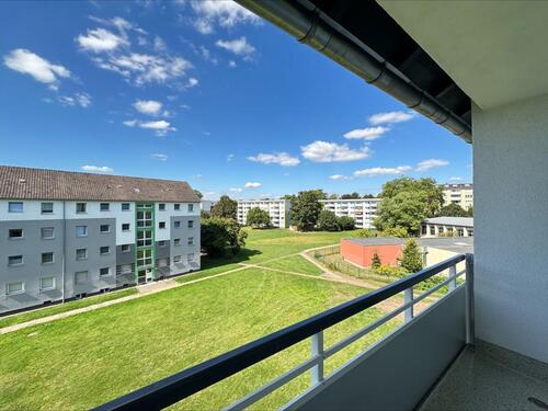 Foto - Praktisch geschnittene 2,5-Zi.-Wohnung mit Balkon!