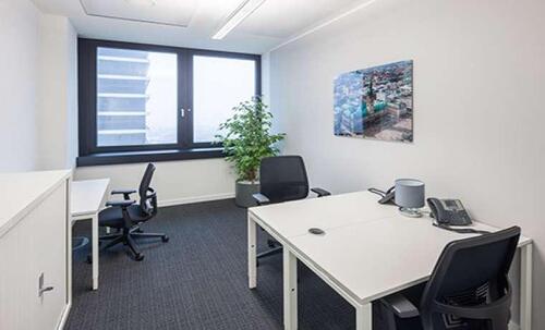 Foto - Büroraum 1 im Mundsburg Tower: modern, flexibel, komplett ausgestattet