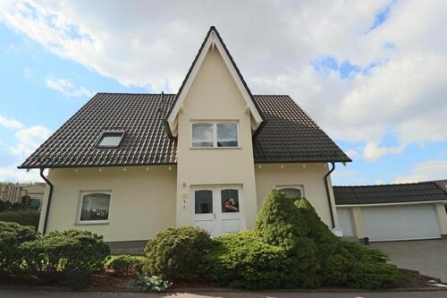 Foto - 8 Zimmer Einfamilienhaus zur Miete in Penig