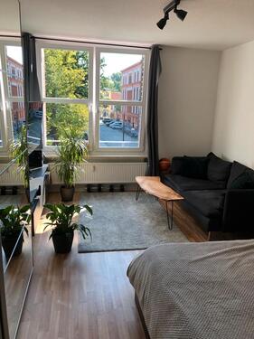 Foto - Zentrale 27 m² vollmöblierte 1-Zimmer-Wohnung Untermiete ab März