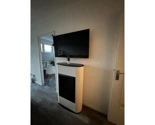 Wohnung zur Miete in Kreuzberg mit Blick auf den Fernsehturm - Berlin Friedrichshain-Kreuzberg