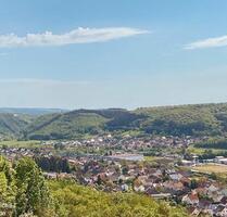 gepflegtes Wohnhaus mit Garten und Garage - Kirn