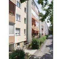 3-Raum-Wohnung mit Balkon - 390,00 EUR Kaltmiete, in Riesa (PLZ: 01589)