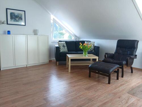 Foto - 2,5 Zimmerwohnung, möbliert, ruhig und hell