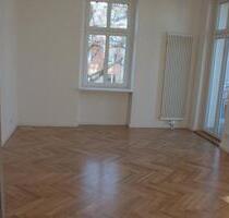 Rennbahnstrasse++Sanierte Altbauwohnung im 1. OG mit Einbauküche und Sonnenbalkon - Berlin Pankow