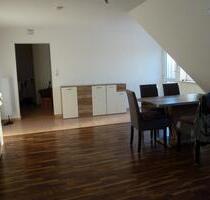 Schöne Dachgeschosswohnung mit Dachterrasse - Südbrookmerland