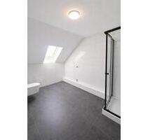 Erstbezug -Moderne und helle Dachgeschosswohnung -großer Terrasse - Mengen Erstbezug -Moderne und helle Dachgeschosswohnung -großer Terrasse - Mengen