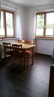 Foto - Helle Wohnung in ruhiger Lage mit sehr guter Verkehrsanbindung
