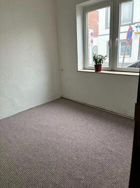 Foto - 60qm Wohnung Renovierungsbedürftig ohne Küche