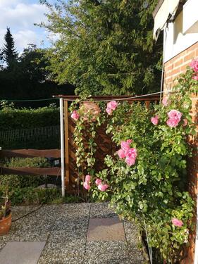 Foto - R.Haus, ruhige Lage, 2-3 Jahre - 1.230,00&nbsp;EUR Kaltmiete, ca.&nbsp; 77,00&nbsp;m&sup2;