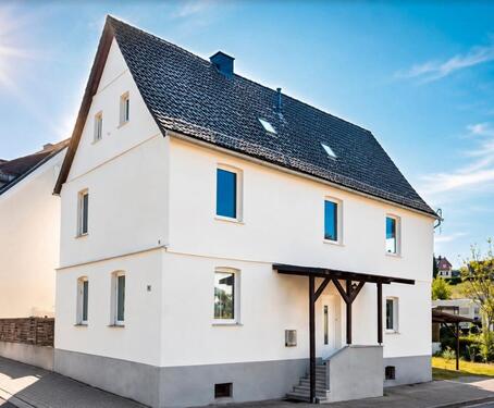 Foto - Renovierungsbedürftiges Haus in Höhr-Grenzhausen