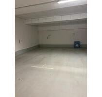 Tiefgarage zu vermieten stellplatz - Uhingen