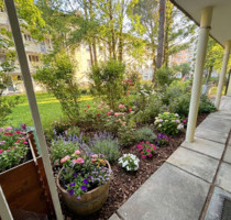 Ruhiges Wohnen in Bogenhausen: Echtsteinheizung, Holzoptik-Fliese - München