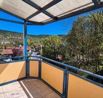 Helle 3 Raum Wohnung mit Balkon in ruhiger Lage in Meiningen