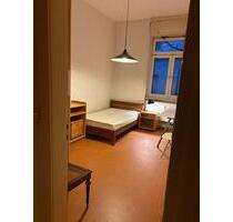 WG Zimmer zur Untermiete - 650,00 EUR Kaltmiete, in Frankfurt am Main (PLZ: 60318) Nordend West WG Zimmer zur Untermiete - 650,00 EUR Kaltmiete, in Frankfurt am Main (PLZ: 60318) Nordend West