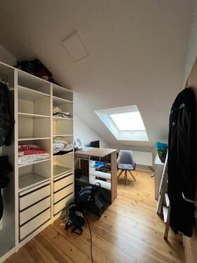 Foto - Dachgeschoßwohnung in Schwalbach zur Miete