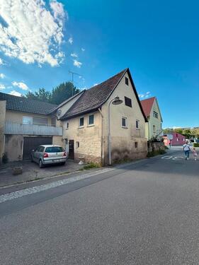 Foto - Grundstück mit Abrisshaus in zentraler Lage von Lauffen