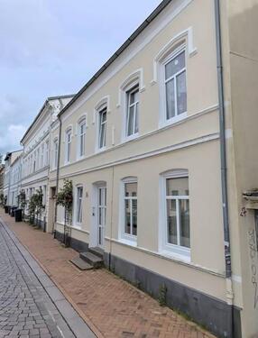 Foto - Vollvermietetes MFH mit sechs Wohneinheiten