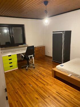 Foto - WG Zimmer verfügbar mit Möglichkeit der Anmeldung in Eppelheim