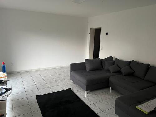 Foto - 3 Zimmer Wohnung zu vermieten - 600,00&nbsp;EUR Kaltmiete, ca.&nbsp; 100,00&nbsp;m&sup2;