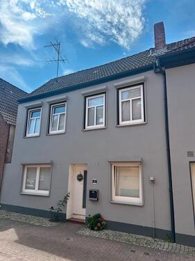 Foto - Modernisiertes Mittelreihenhaus mit Garten