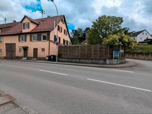 Foto - Haus mit Scheune Teilsaniert 5 Zimmer und Garten