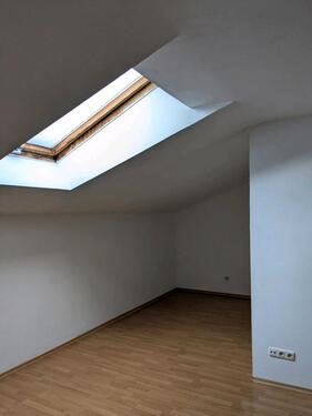Foto - 1 Zimmer Dachgeschoßwohnung zur Miete in Oberaudorf