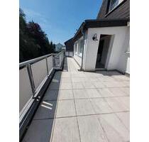 Gemütliche Wohnung mit großem Balkon in Berghofen, Nähe Phönixsee - Dortmund Aplerbeck