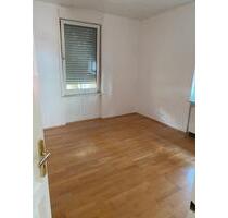 Seckbach, 3 Zimmer Wohnung - 820,00 EUR Kaltmiete, in Frankfurt am Main (PLZ: 60439) Nord-West