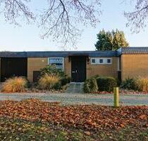 Provisionsfrei! Reihenendhaus mit Eigentumsgrundstück - Wolfsburg Detmerode