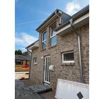 DHH Neubau in Wees - 1.600,00&nbsp;EUR Kaltmiete, ca.&nbsp; 110,00&nbsp;m&sup2; in Wees (PLZ: 24999)