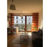 Helle 2-Zimmer-Wohnung mit Balkon im 1. OG in Frankfurt-Riedberg - Frankfurt am Main Kalbach