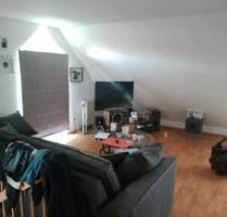 Dachgeschoss Wohnung - 940,00&nbsp;EUR Kaltmiete, ca.&nbsp; 63,00&nbsp;m&sup2; in Düsseldorf (PLZ: 40470) Stadtbezirk 6