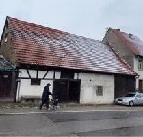Freistehende Dorfhaus mit große Scheune und Garage - Oberderdingen