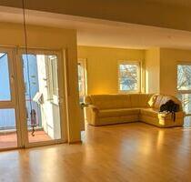 Großzügige Maisonette Wohnung in der City mit zwei Stellplätzen - Bensheim