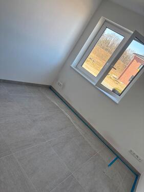 Foto - Moderne 2-Zimmer Neubauwohnung mit Terrasse und Gartenanteil